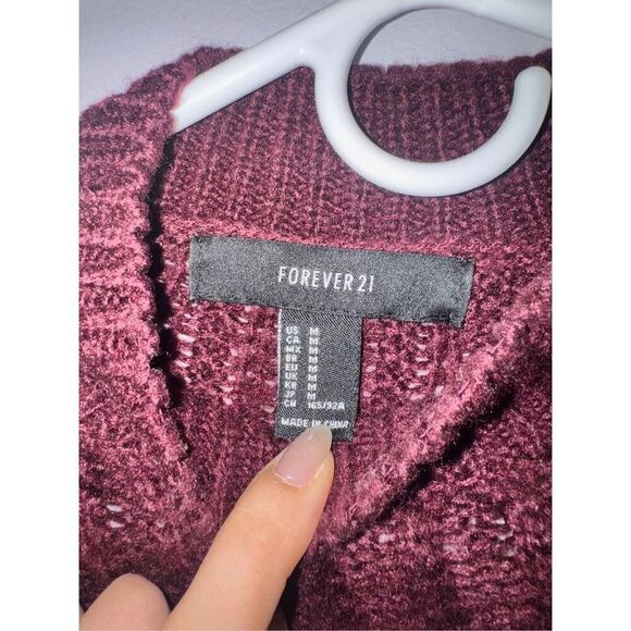 Forever 21 burgundy scoop neck sweater size medium - Picture 2 of 3